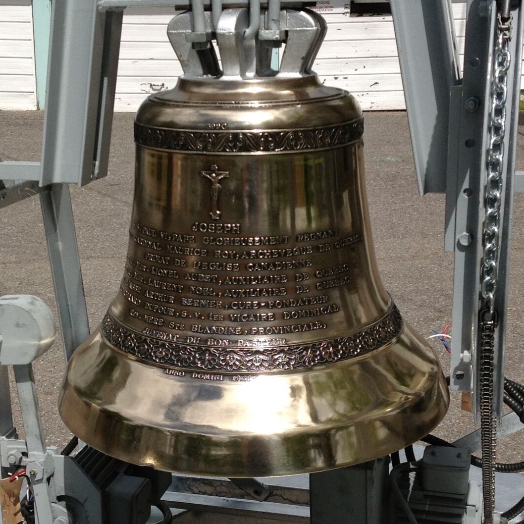 Polissage d'une cloche